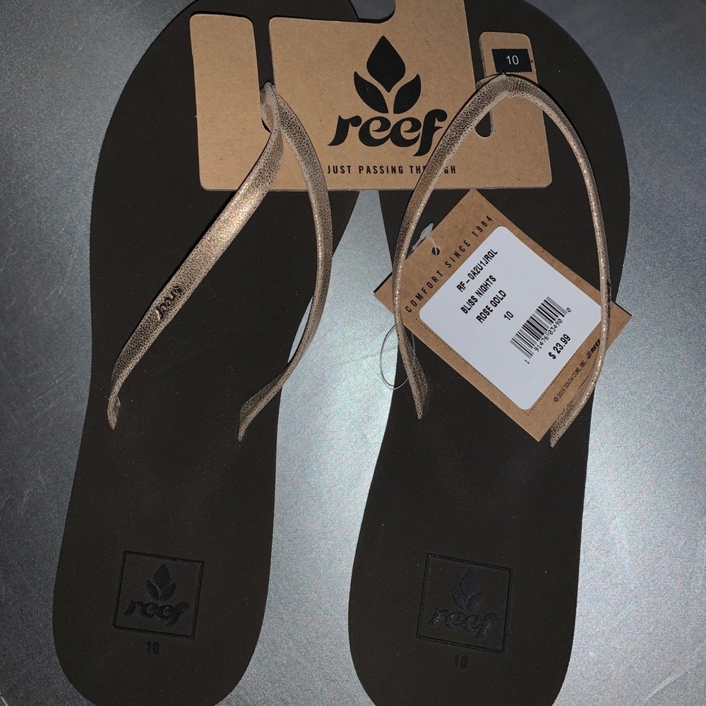 Woman’s Reef Sandals